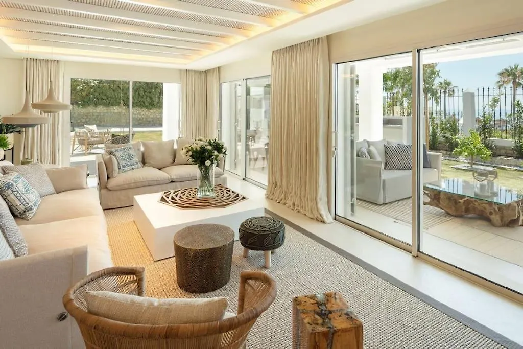 Beachfront Villa La Luisa, Golden Mile, Marbella