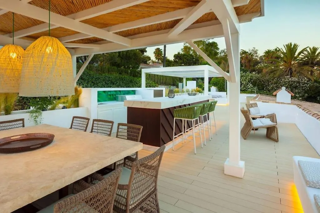Beachfront Villa La Luisa, Golden Mile, Marbella