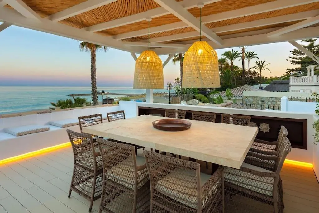 Beachfront Villa La Luisa, Golden Mile, Marbella 0*,