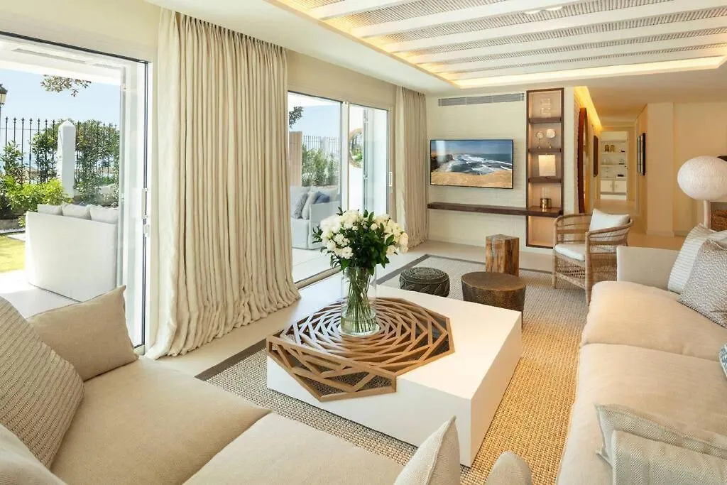 Beachfront Villa La Luisa, Golden Mile, Marbella