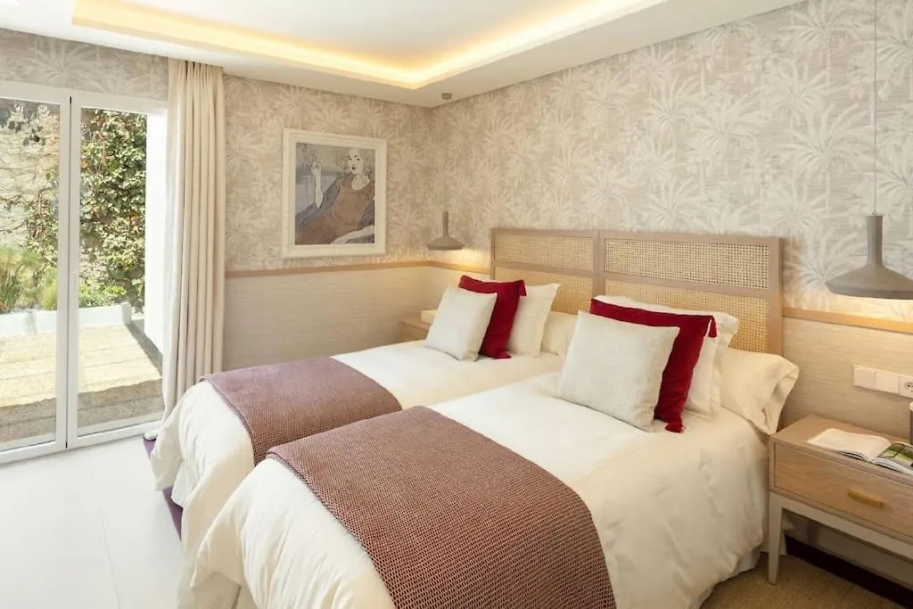 Beachfront Villa La Luisa, Golden Mile, Marbella